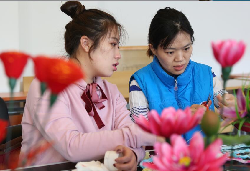 开发区总工会开展系列活动庆祝“三八”妇女节